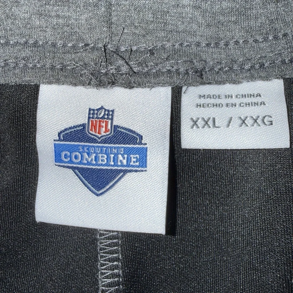 Men's NFL Team Apparel Philadelphia Eagles Scouting Combine Shorts Gray Size XXL